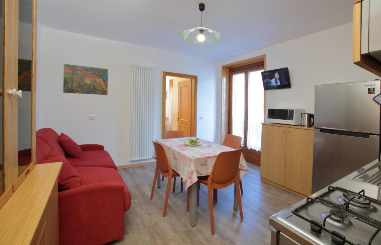 Appartamenti Residenza Pineta Molveno Buitenkant foto