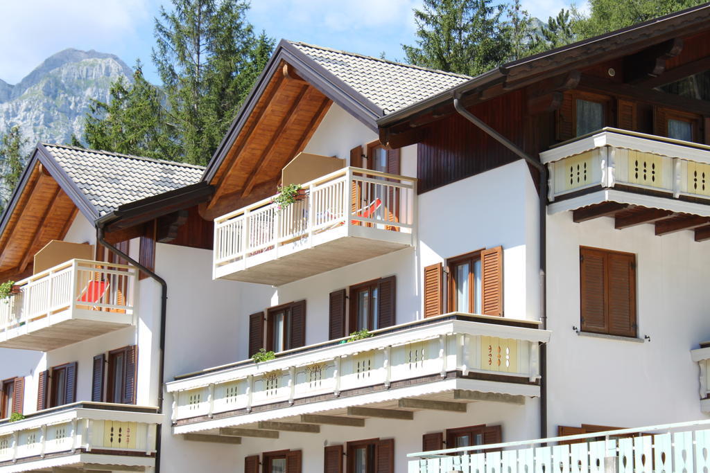 Appartamenti Residenza Pineta Molveno Kamer foto