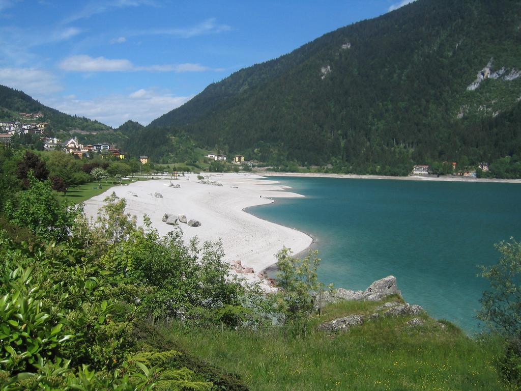 Appartamenti Residenza Pineta Molveno Buitenkant foto