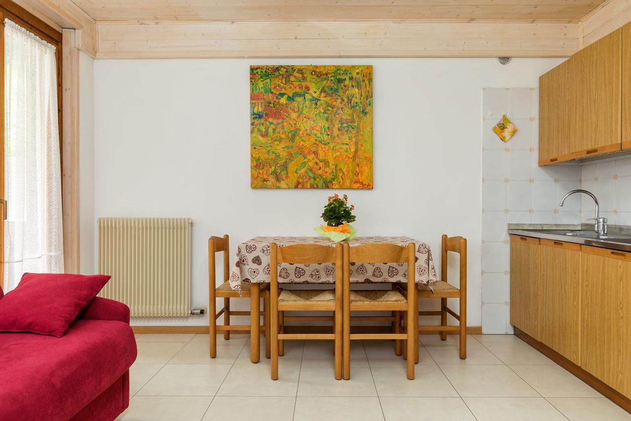 Appartamenti Residenza Pineta Molveno Buitenkant foto