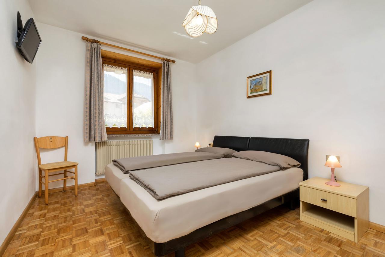 Appartamenti Residenza Pineta Molveno Buitenkant foto