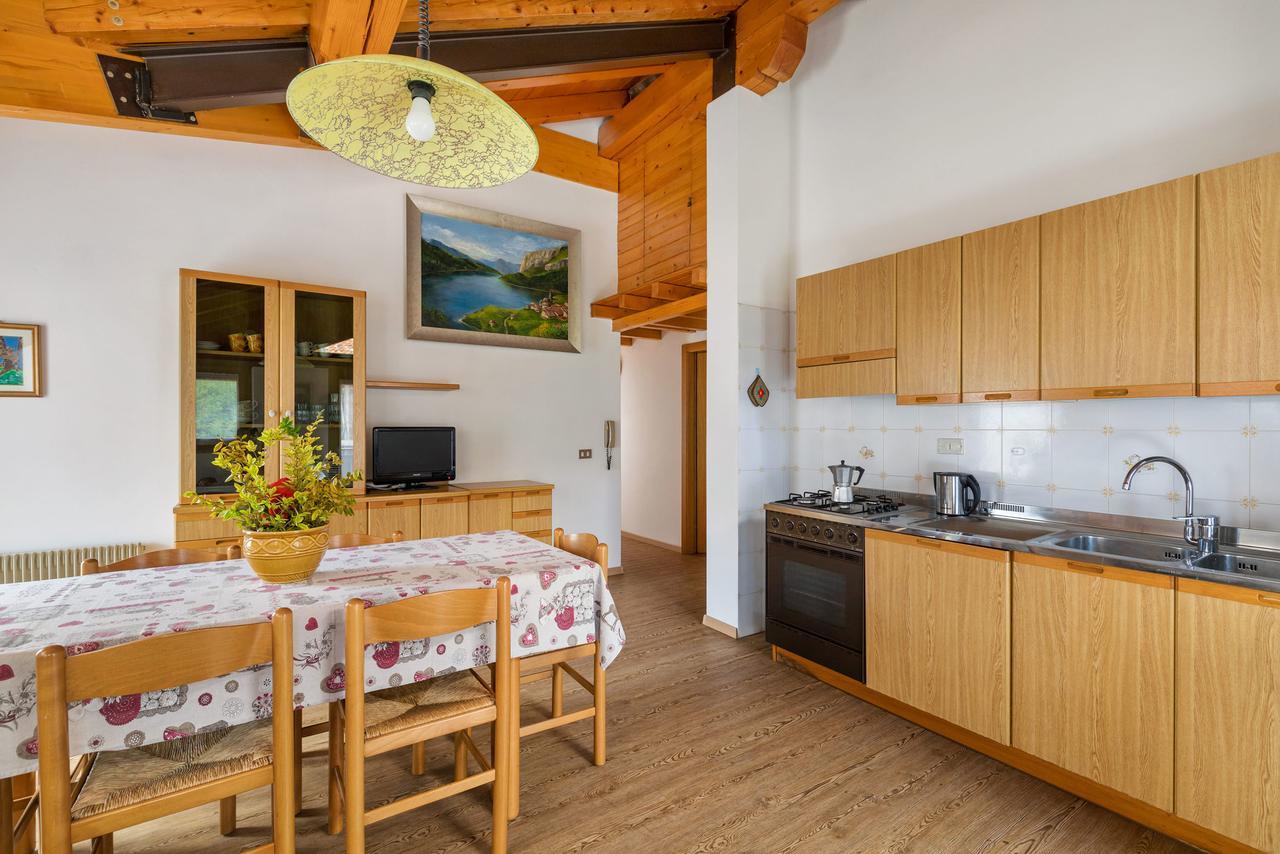 Appartamenti Residenza Pineta Molveno Buitenkant foto