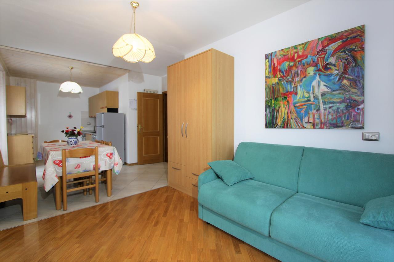 Appartamenti Residenza Pineta Molveno Buitenkant foto